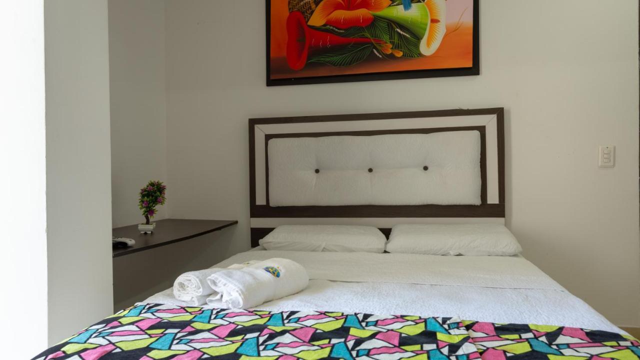 Hollywood Beach Suite Cartagena Exterior foto